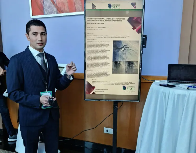 Dr. Leonardo Moya